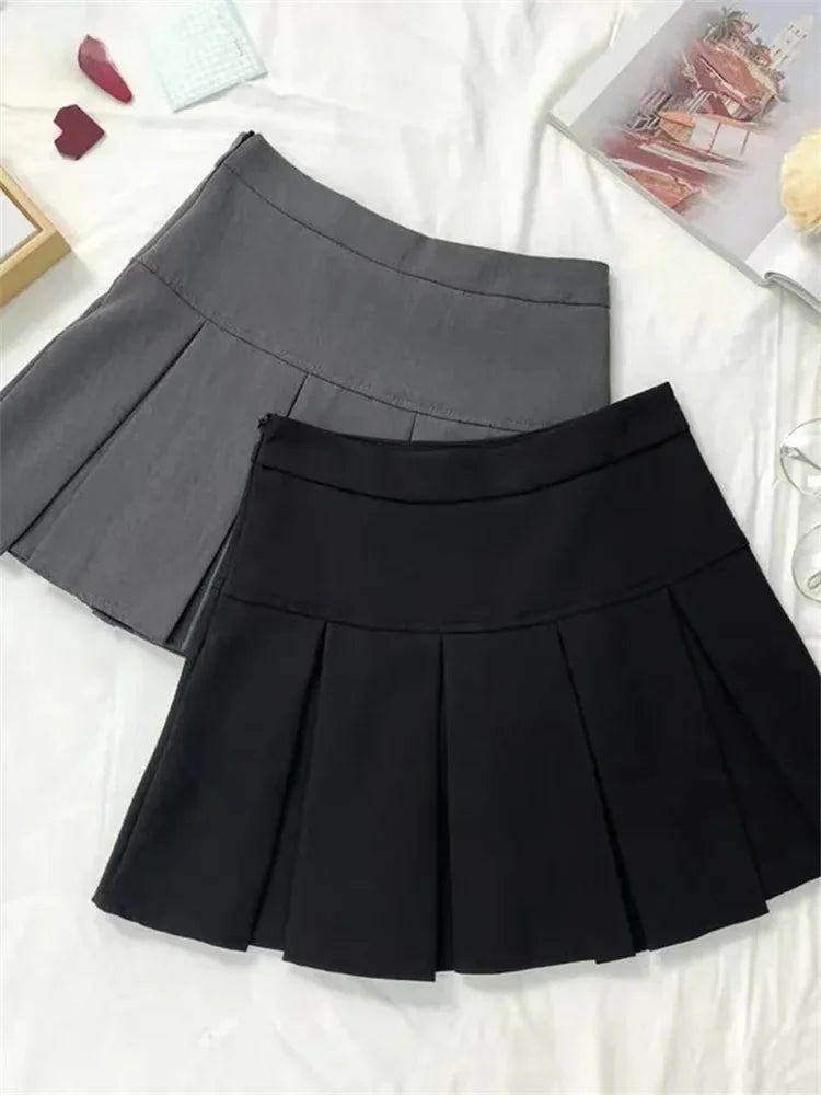 Vintage Gray Pleated Mini Skirt